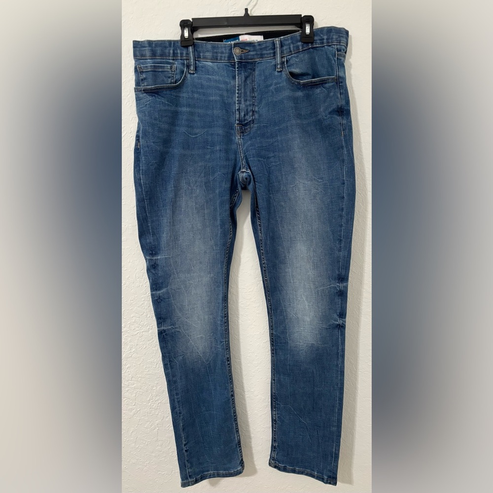 Men’s Old Navy Slim Jeans Modern Style